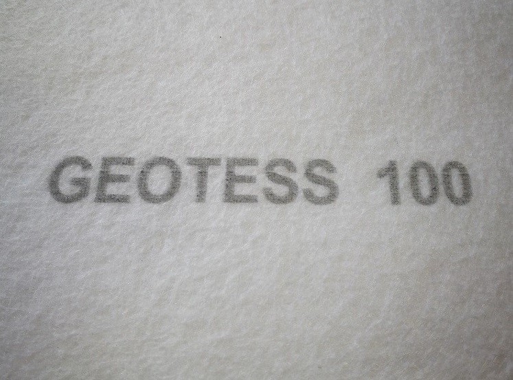GEOTESS 100